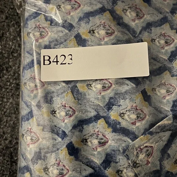 Tommy Bahama Silk Hawaiian Button Up Shirt Geometric Print Size XL TALL - Picture 8 of 8